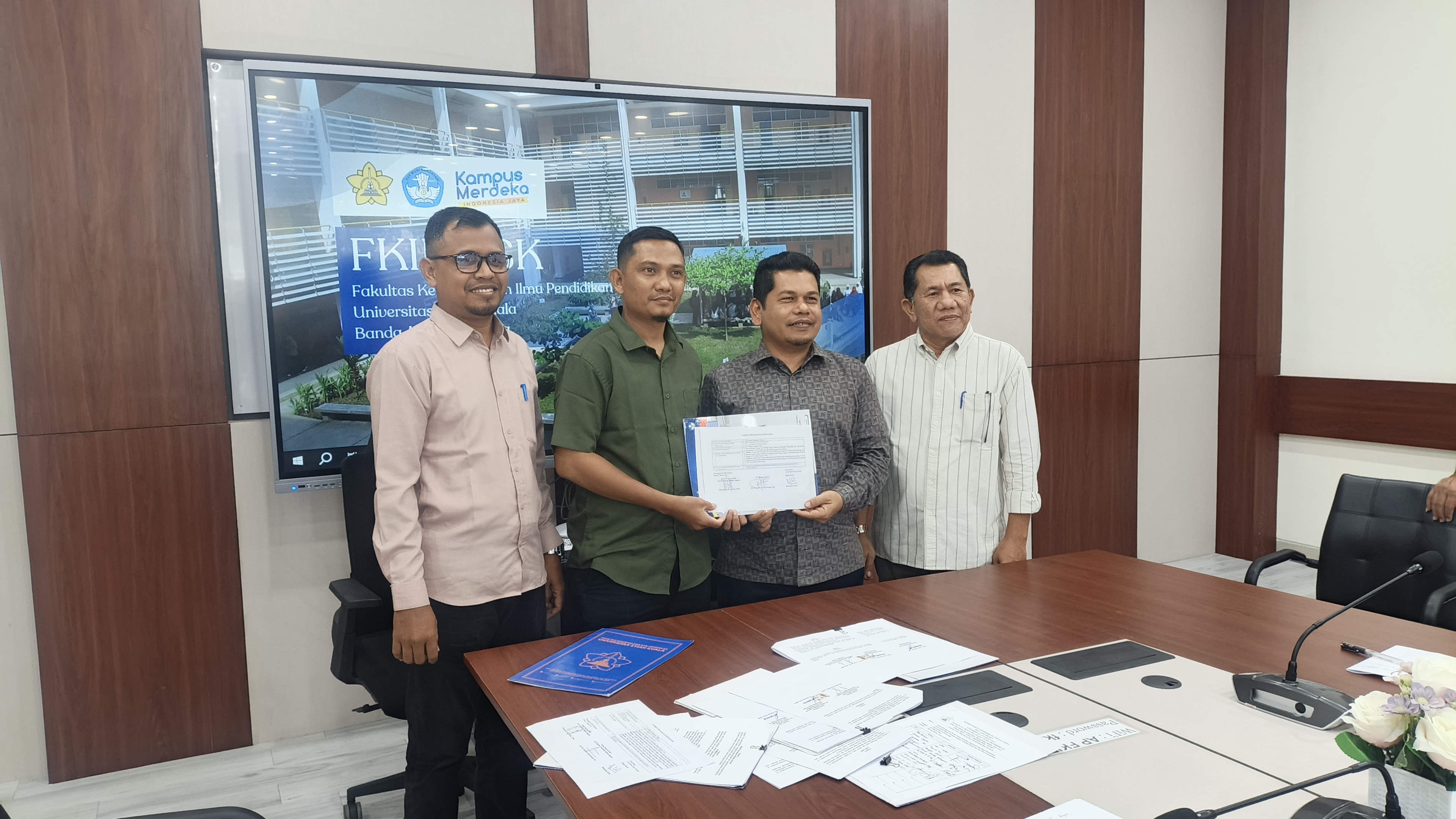 Prodi S-1 Pendidikan Bahasa Inggris UNBP dan Prodi S-1 Pendidikan Bahasa Inggris USK sepakat jalin kerjasama